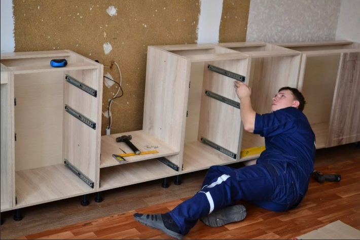 Сборка мебели ИКЕА в Ханты-Мансийске в октябре